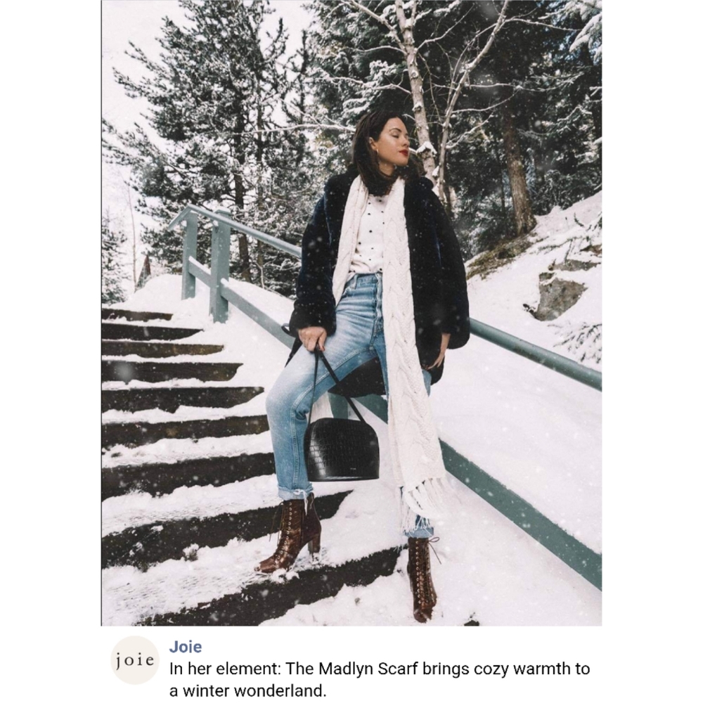 Joie Winter Scarf Beanie Hat Gloves 3 PC Set NWT - Picture 5 of 8